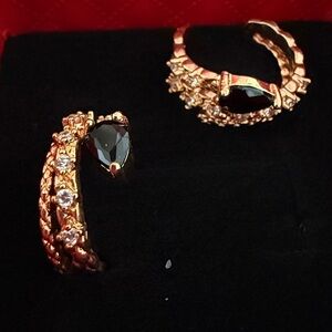 Gold tone Snake ear cuffs with Onyx and Diamond Crystals